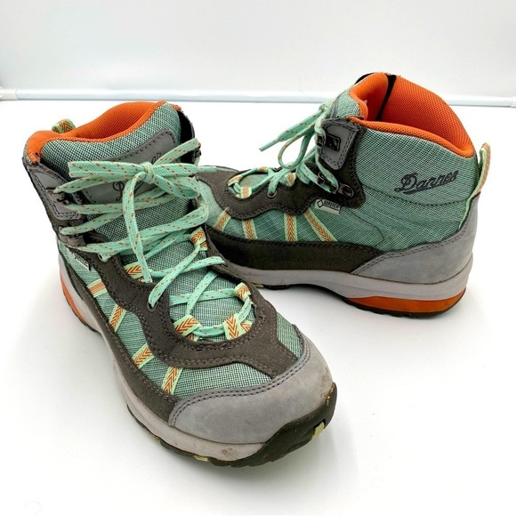 Danner Shoes - Danner St. Helen's Mid GTX XCR Lace Up Outdoor Hiking Trail Ankle Boots Size 8